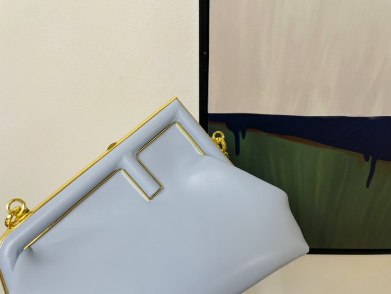 Fendi 067 3