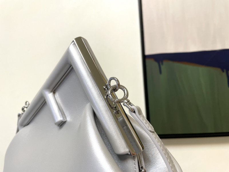 Fendi 069 3
