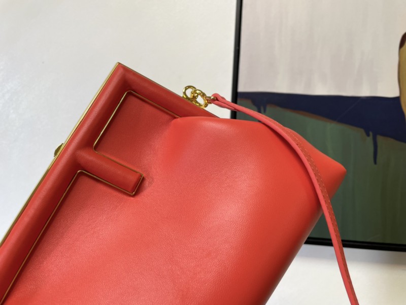 Fendi 070 3