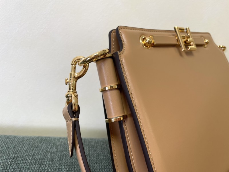 Fendi 071 3