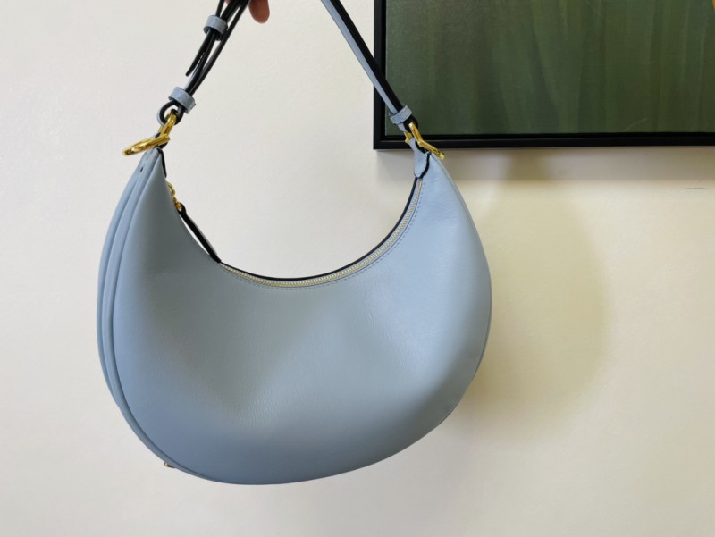 Fendi 081 3