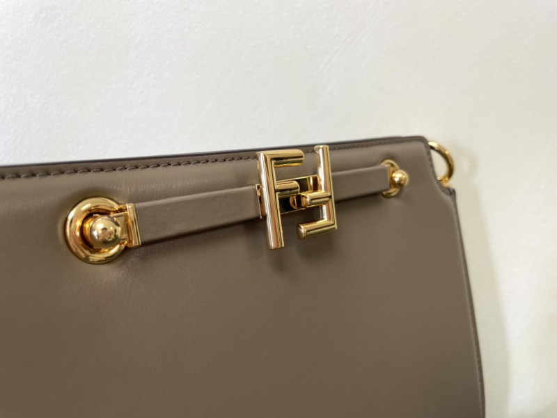 Fendi 082 3