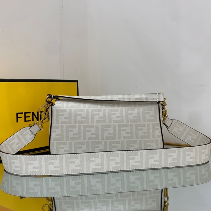 Fendi 090 3