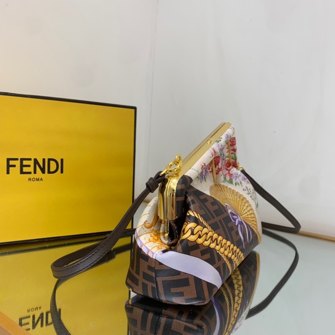 Fendi 092 3