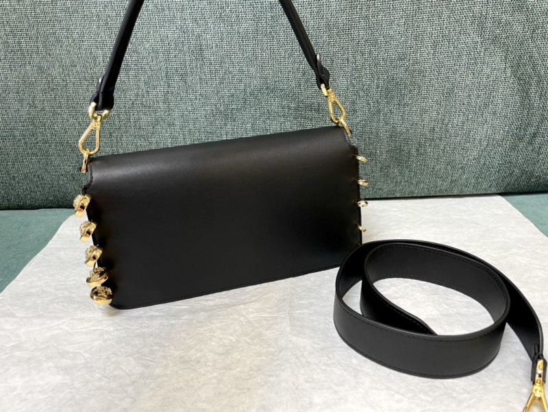 Fendi 098 3