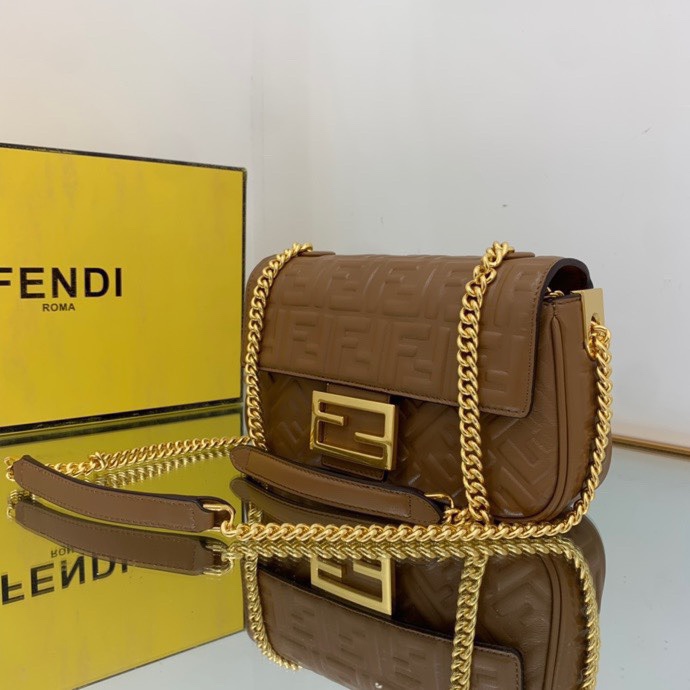 Fendi 128 3