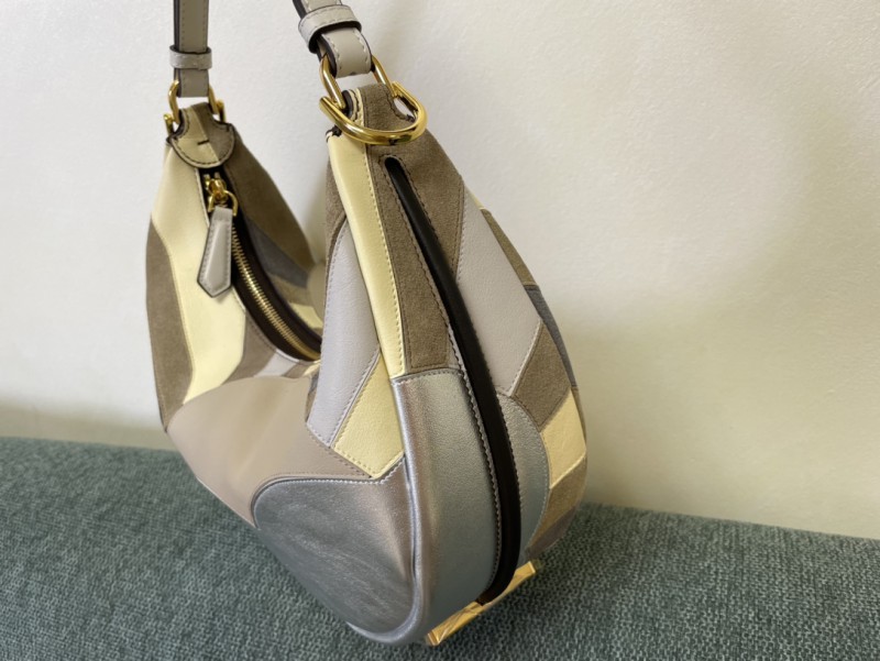 Fendi 145 3