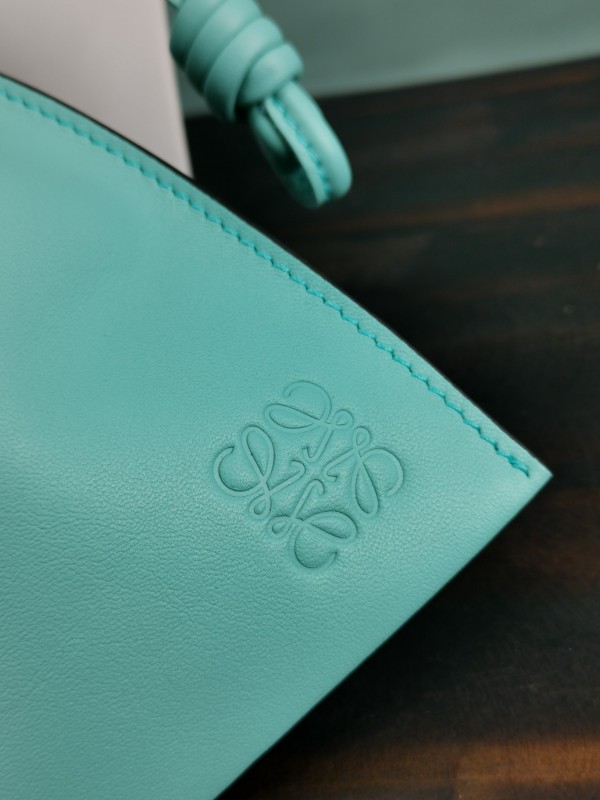 Loewe 011 3