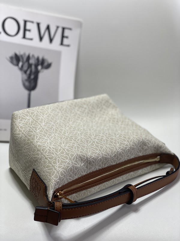 Loewe 031 3