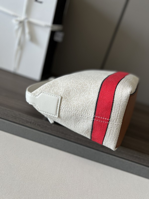 Loewe 034 3