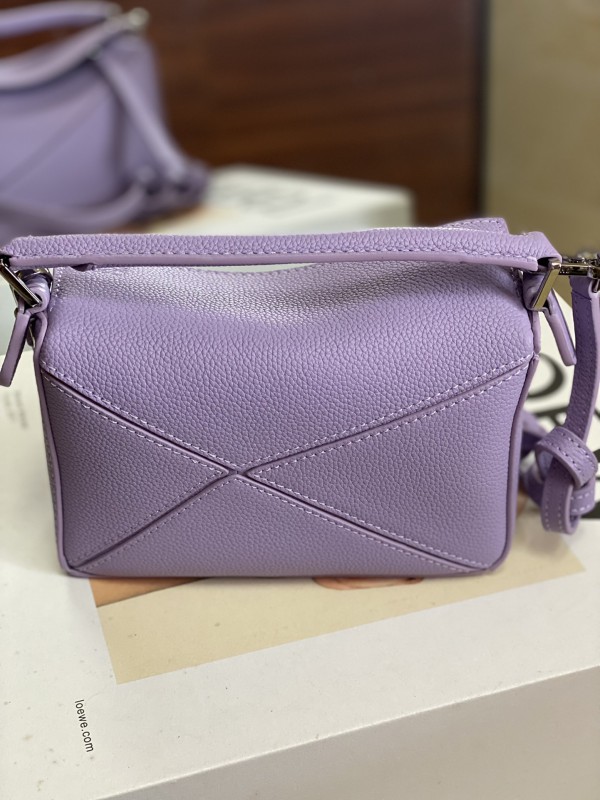 Loewe 049 3