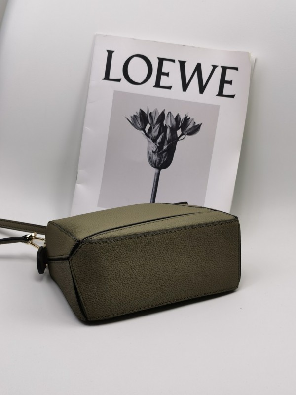 Loewe 059 3