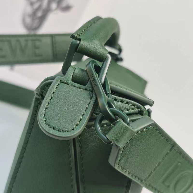 Loewe 081 3