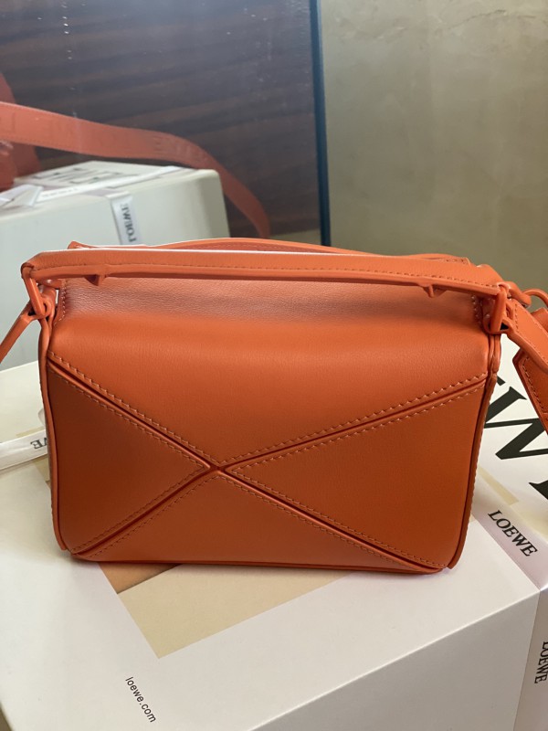 Loewe 082 3