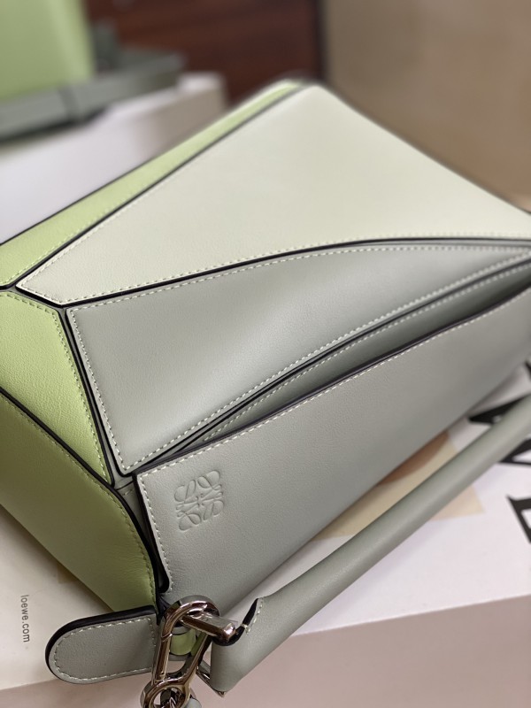Loewe 147 3