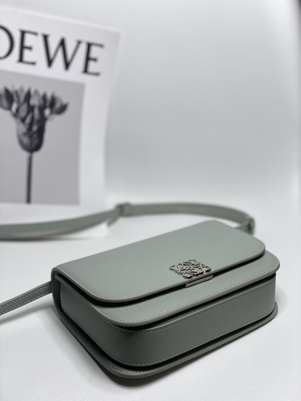 Loewe 181 3