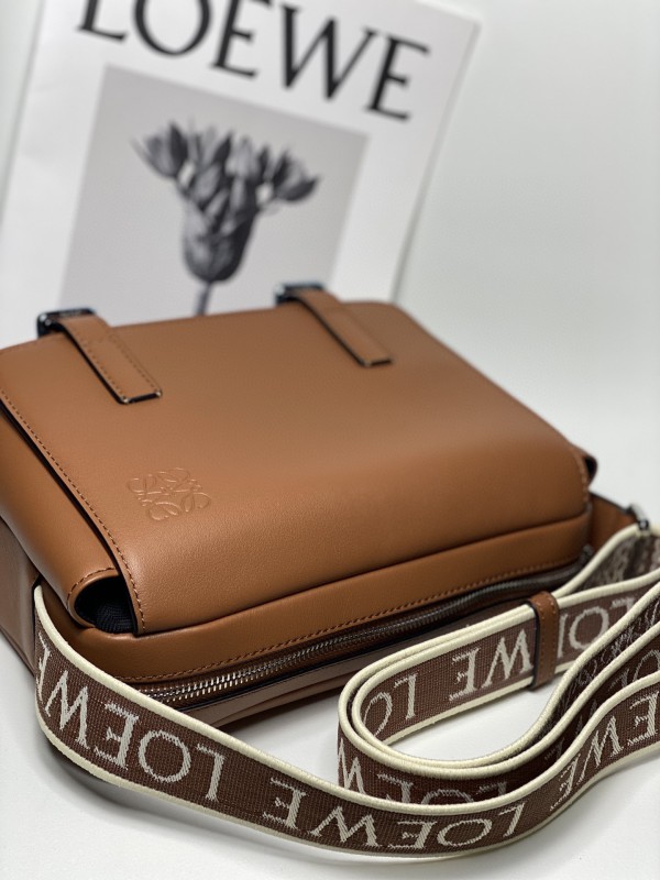 Loewe 198 3