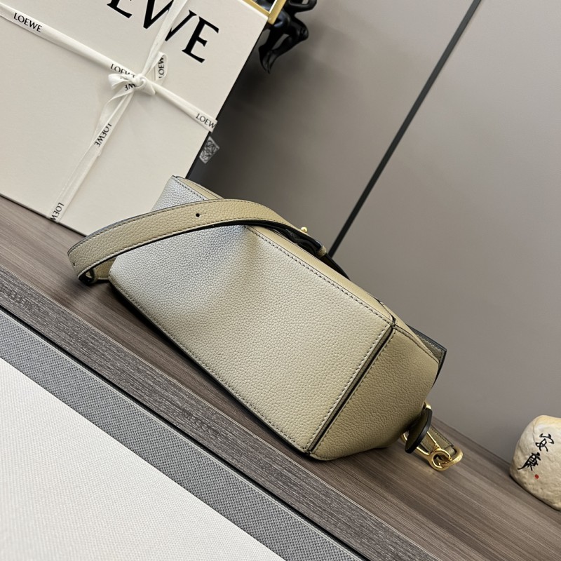 Loewe 204 3