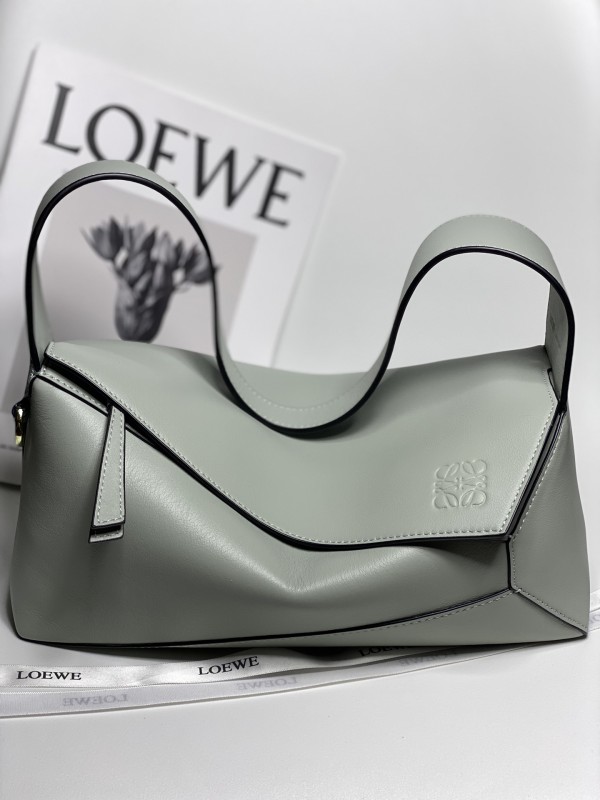 Loewe 209 3