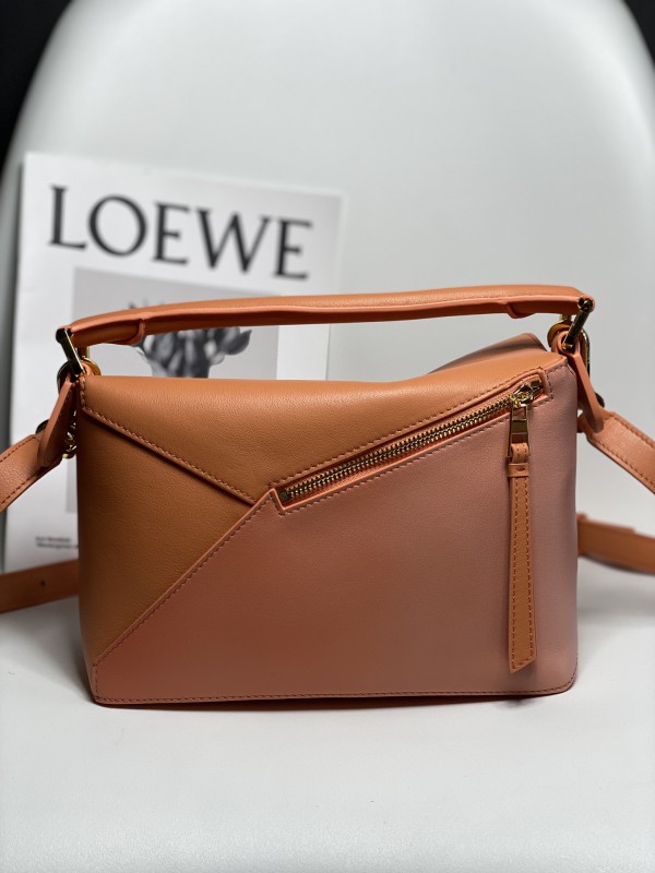 Loewe 216 3