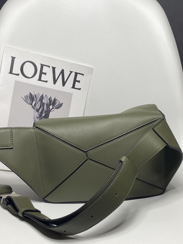 Loewe 217 3