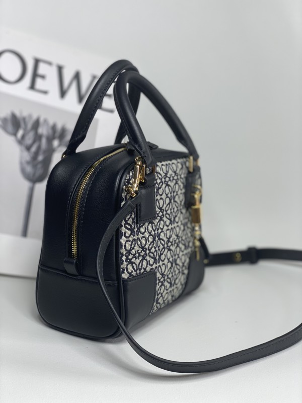 Loewe 220 3