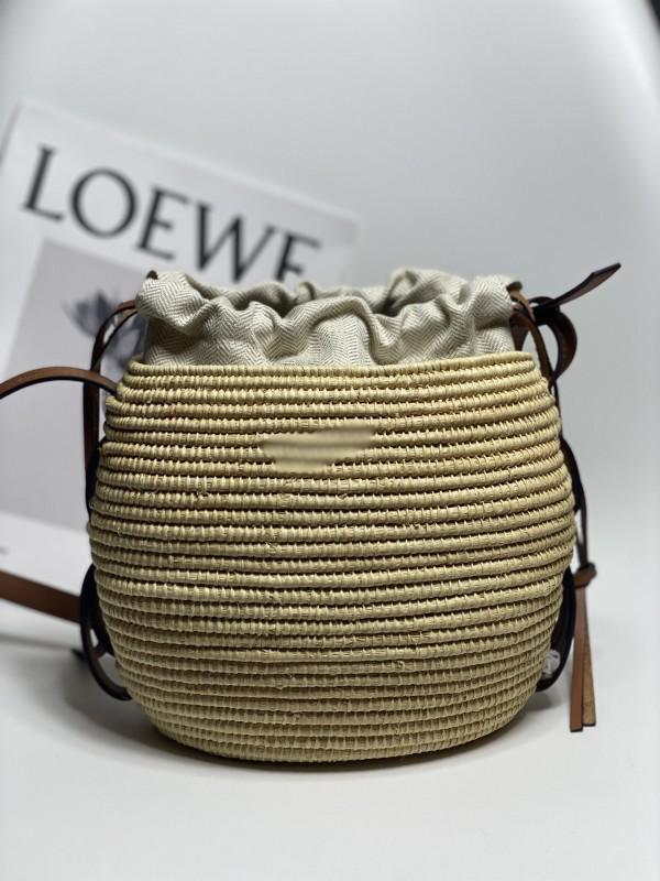 Loewe 222 3
