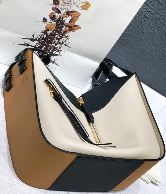 Loewe 229 3