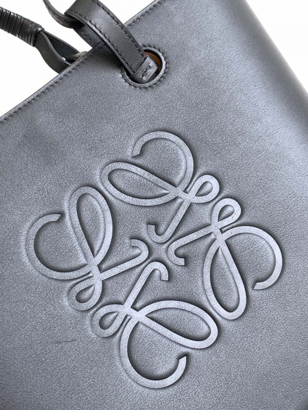 Loewe 243 3
