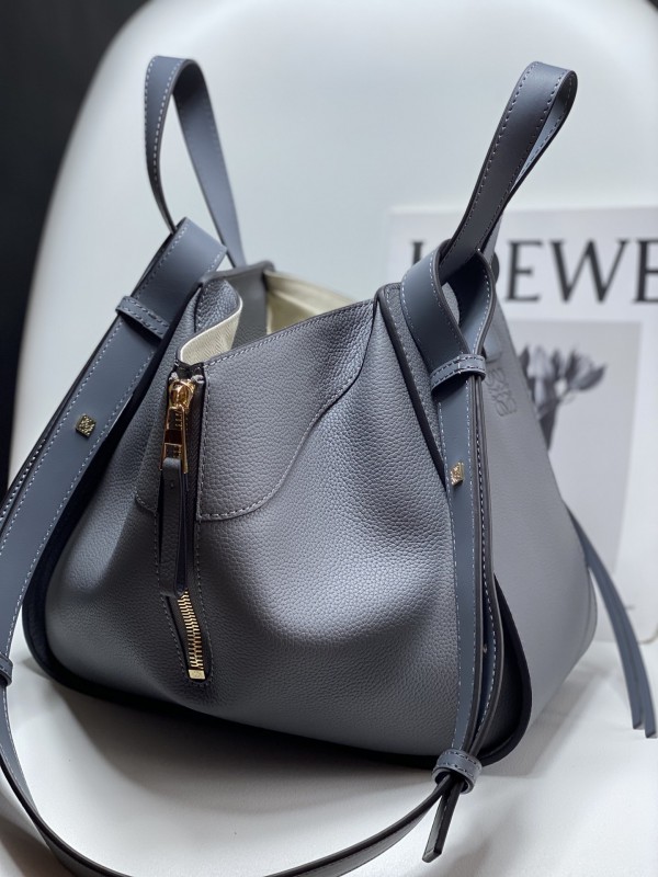 Loewe 261 3
