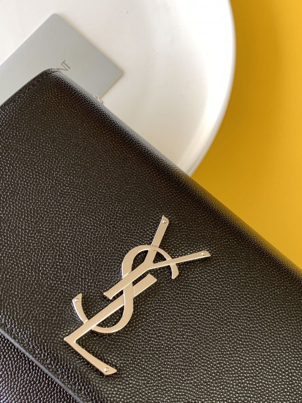YSL 133 3