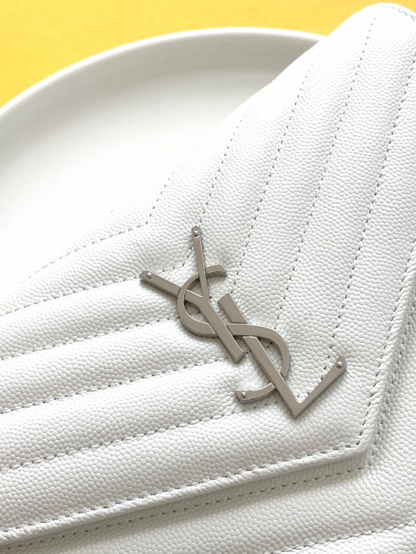 YSL 241 3
