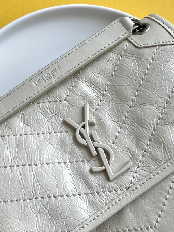 YSL 384 3