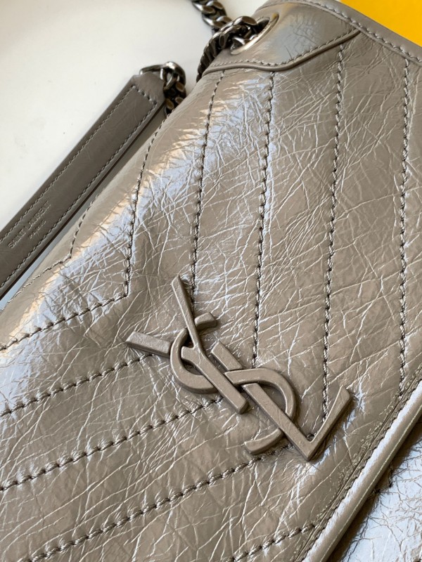 YSL 417 3