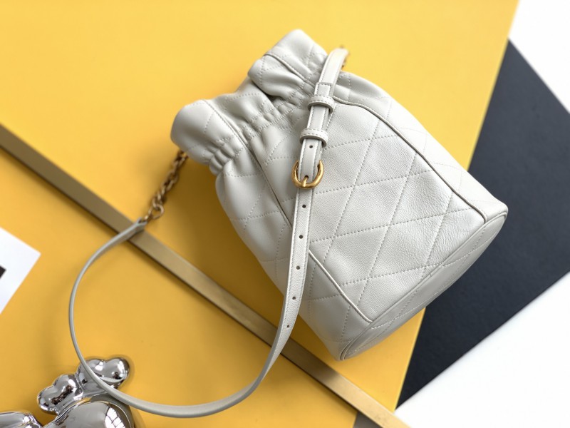 YSL 424 3