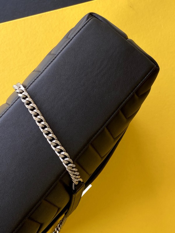 YSL 468 3