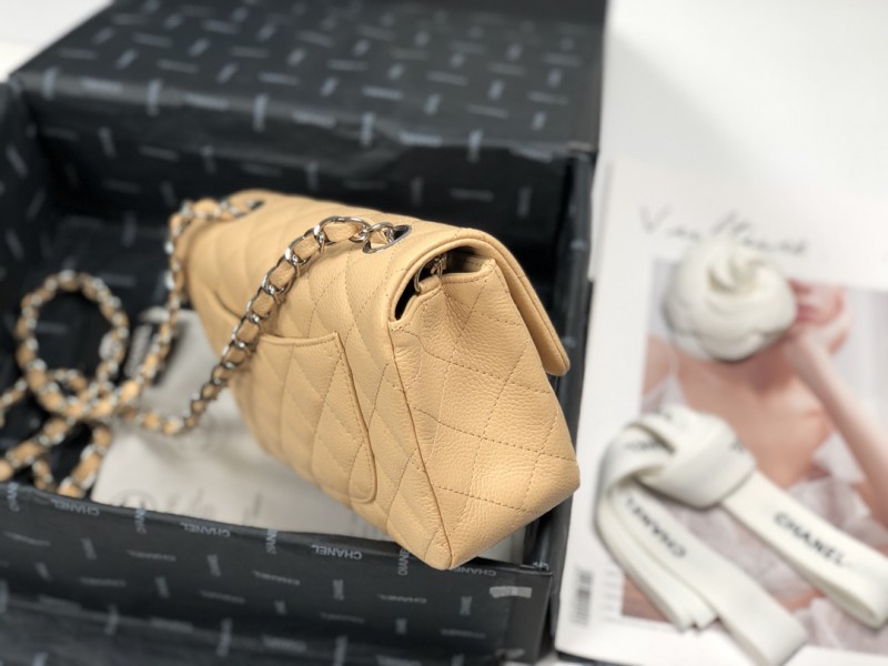 Chanel 029 3
