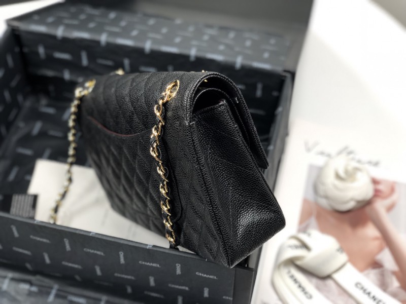 Chanel 077 3