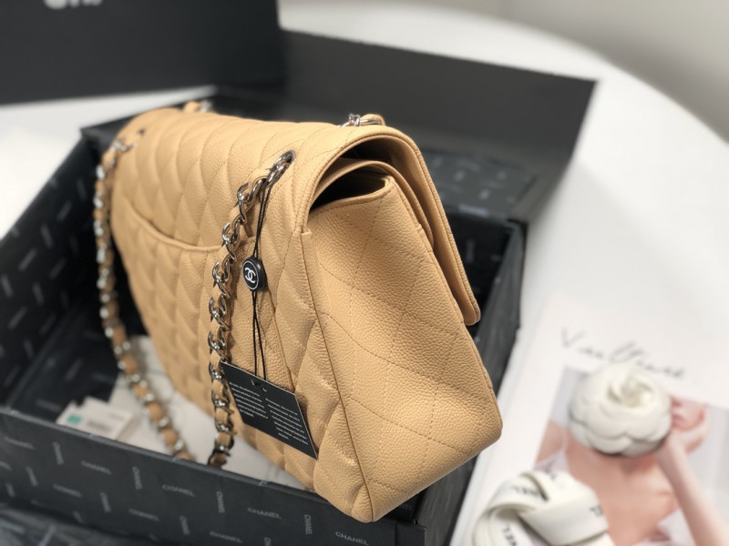 Chanel 168 3
