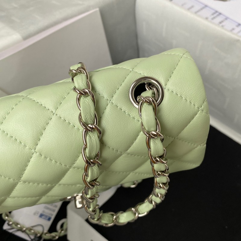 Chanel 208 3