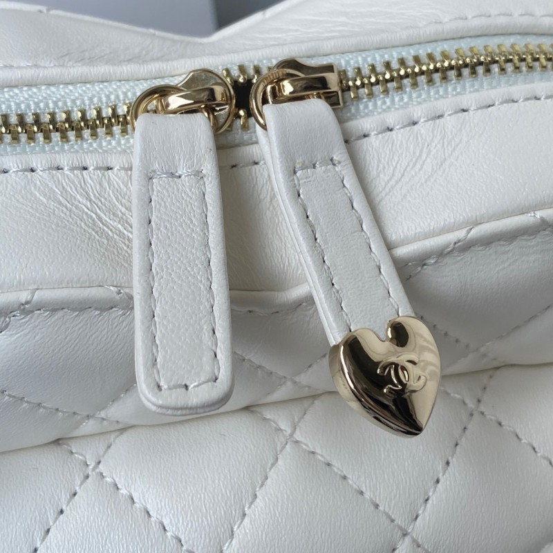 Chanel 389 3