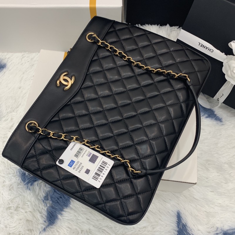 Chanel 550 3