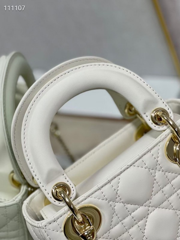Dior 089 4
