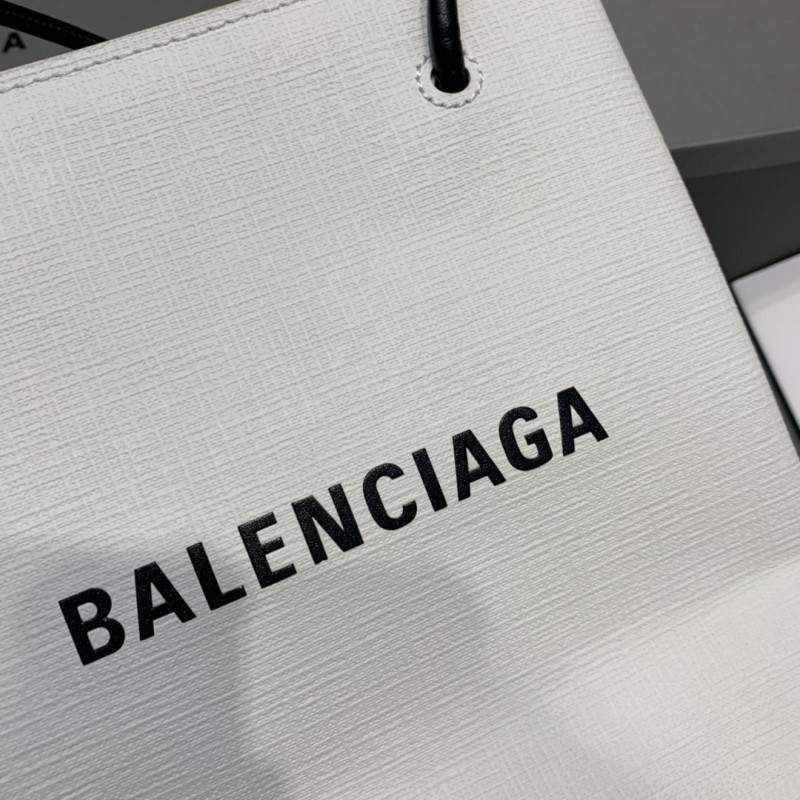 Balenciaga 092 4