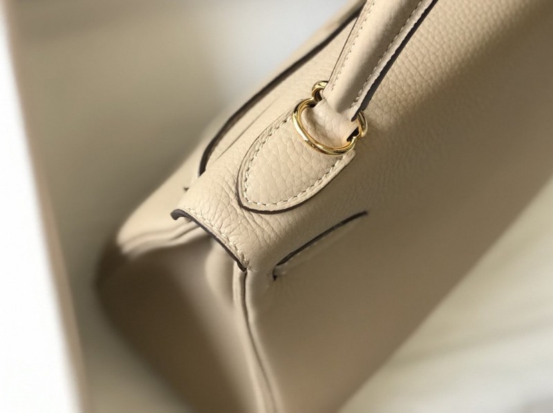 Hermes 012 4