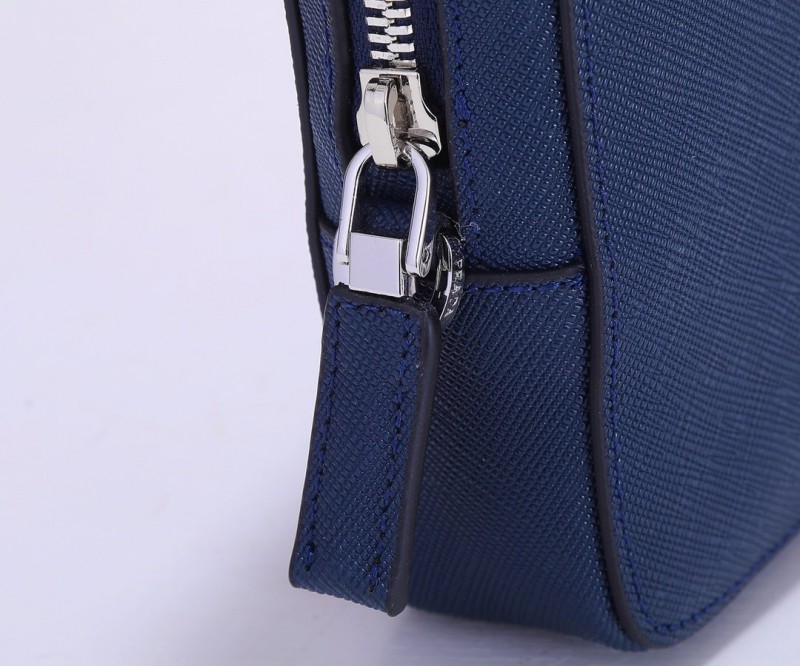 Prada 071 4