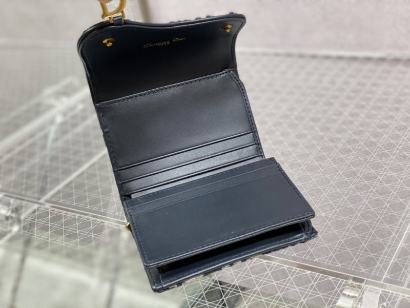 Dior 005 4