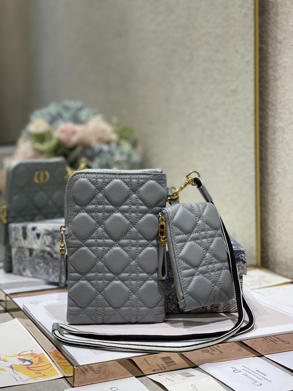 Dior 040 4