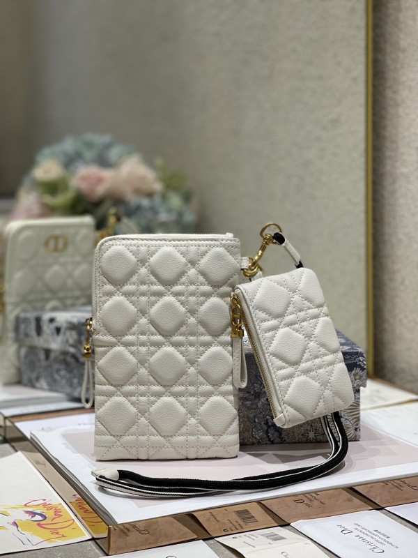 Dior 049 4