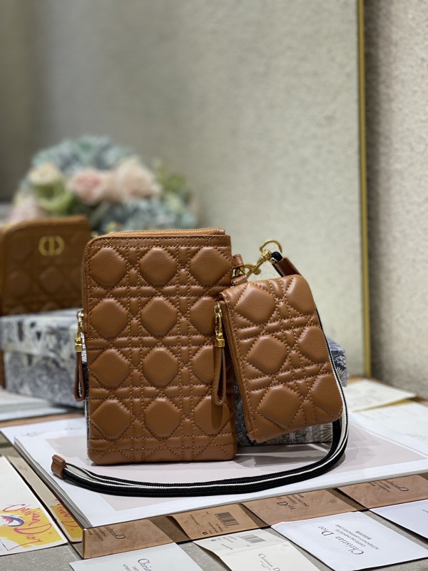 Dior 061 3